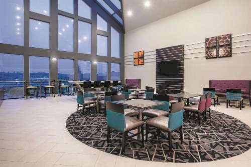La Quinta by Wyndham Dublin - Pleasanton - image 4