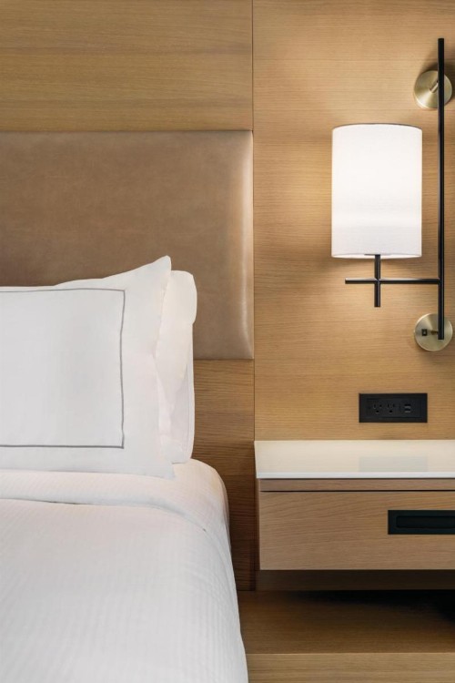 Crowne Plaza Hotel Columbus - Dublin - image 6
