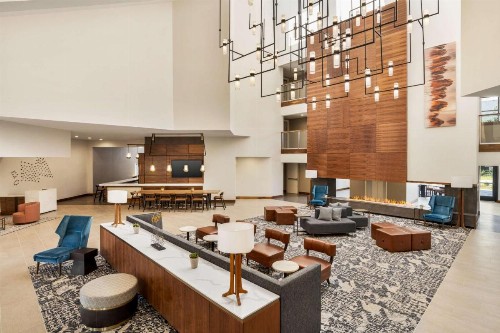 Crowne Plaza Hotel Columbus - Dublin - image 7