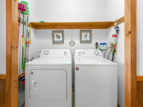 2130 - Luna Blu Cottage - image 4