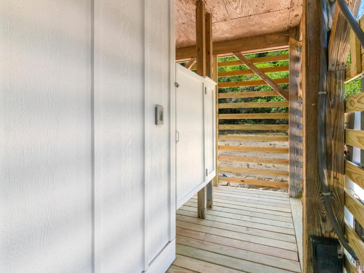 2130 - Luna Blu Cottage - main image