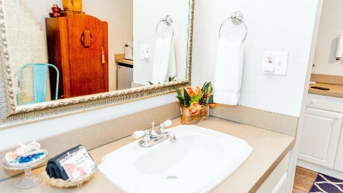 Meranova Guest Inn - image 49