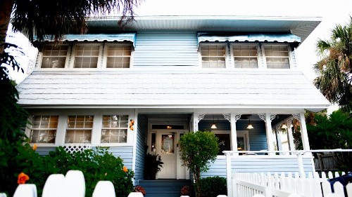 Meranova Guest Inn - image 9