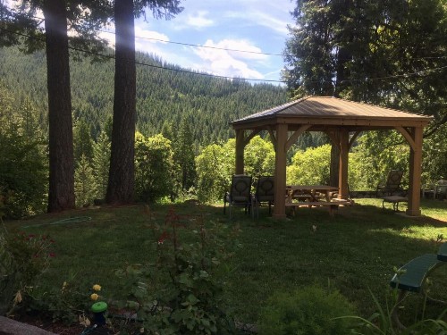 Dunsmuir Lodge - image 18