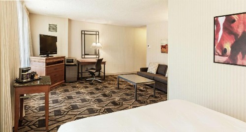DoubleTree by Hilton Durango - image 39