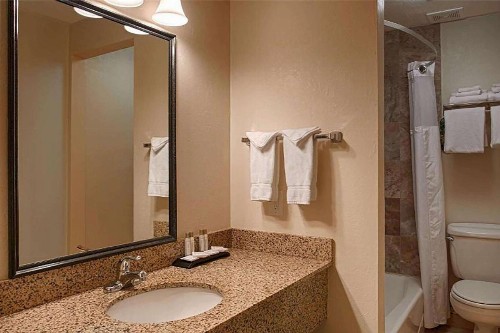 Best Western Mountain Shadows - image 6