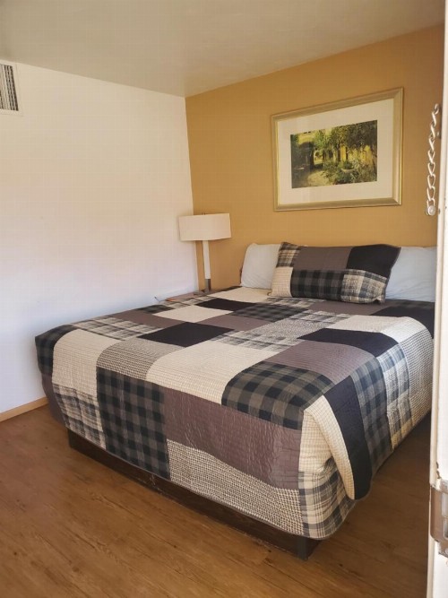 Budget Inn Durango - image 37