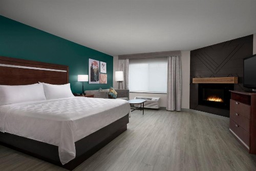 Holiday Inn Hotel & Suites Durango Central an IHG Hotel - image 40