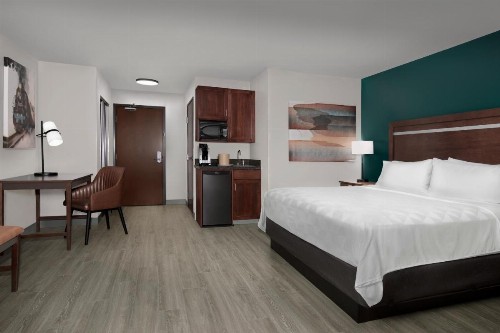Holiday Inn Hotel & Suites Durango Central an IHG Hotel - image 48