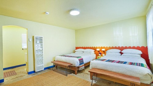 Siesta Motel - image 16
