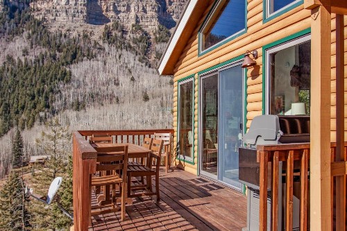 Primrose Cabin - image 6