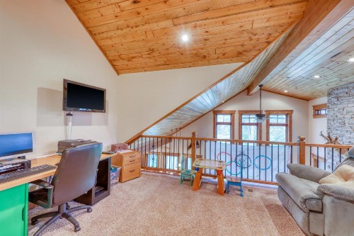 Wildrose Retreat - image 11