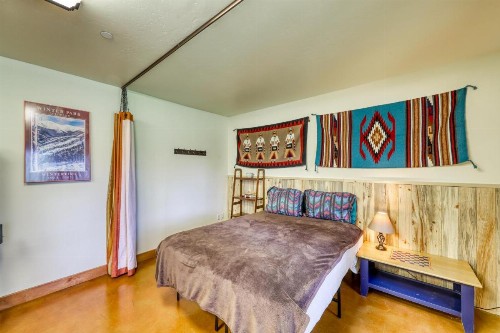 Wildrose Retreat - image 9