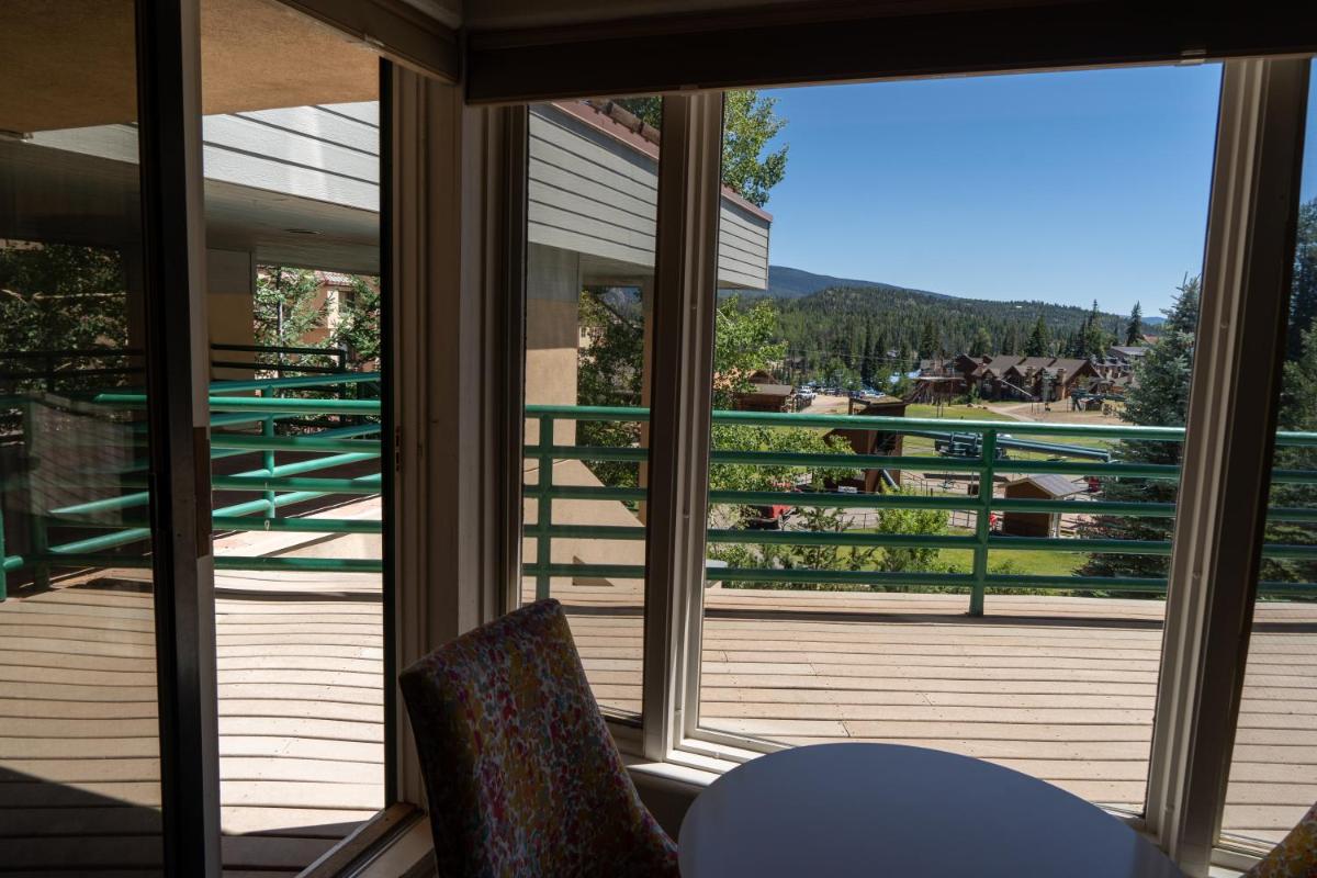 Purgatory Village One Bedroom Condo Hotel Room - image 6