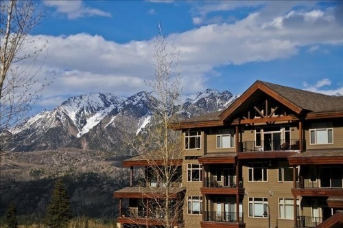 Peregrine Point 305 - image 1