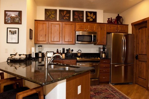 Peregrine Point 305 - image 8