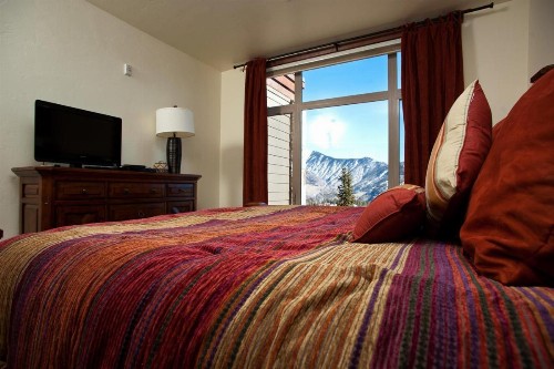 Peregrine Point 106 - image 13