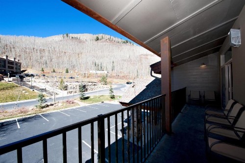 Peregrine Point 201 - image 11