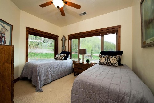 Peregrine Point 107 - image 14