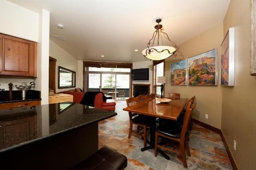 Peregrine Point 107 - image 6