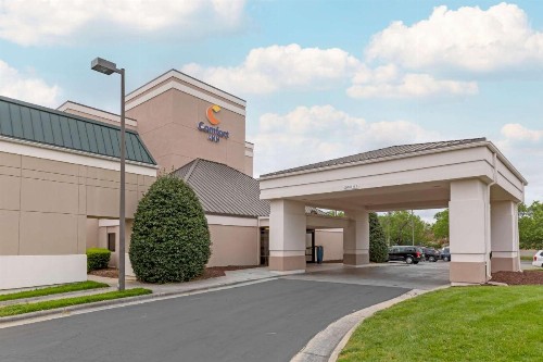 Comfort Inn University Durham – Chapel Hill - image 3