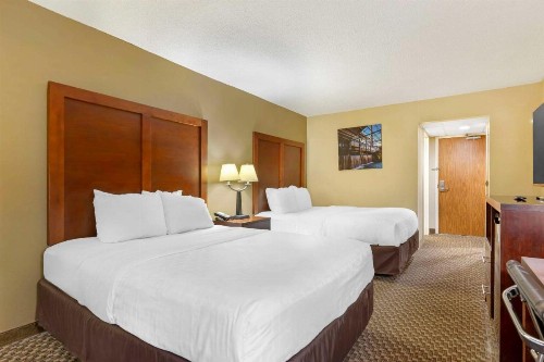 Comfort Inn Research Triangle Park - image 20