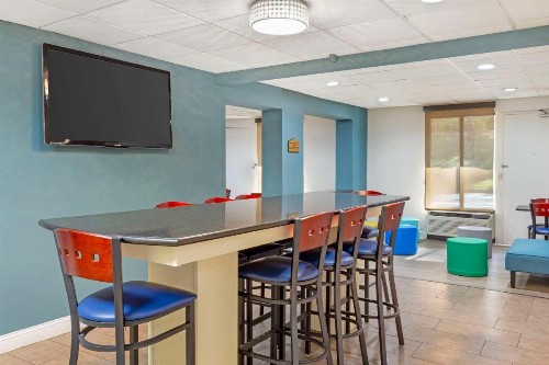 Comfort Inn Research Triangle Park - image 29