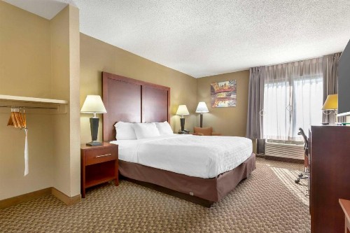 Comfort Inn Research Triangle Park - image 32