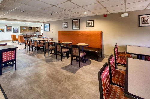 Quality Inn & Suites Medical Park - image 30