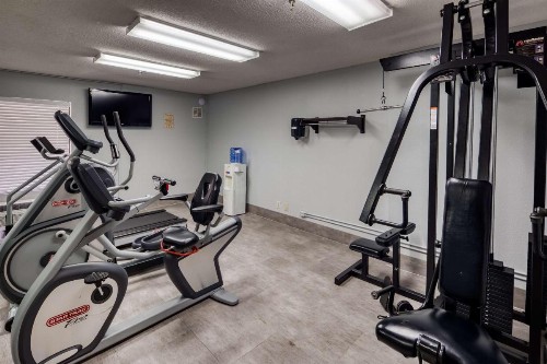 Quality Inn & Suites Medical Park - image 32