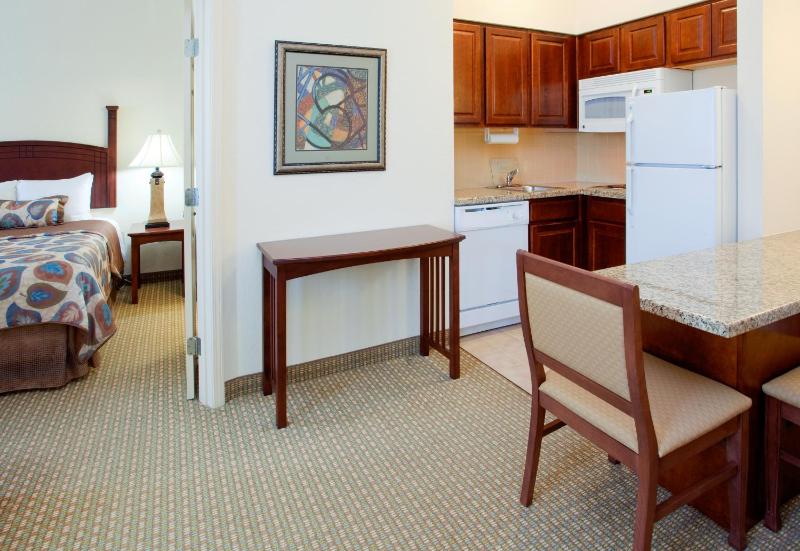 Staybridge Suites Of Durham - Chapel Hill - RTP an IHG Hotel - image 5