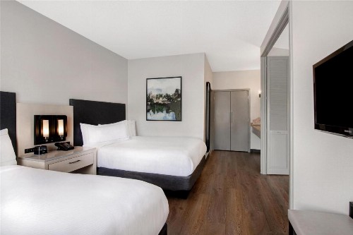 DoubleTree Suites by Hilton Raleigh-Durham - image 29