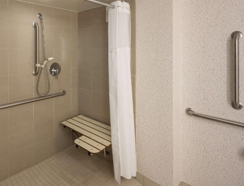 Hilton Durham near Duke University - image 32