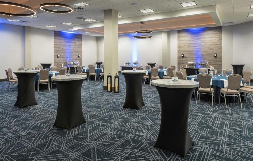 Hilton Durham near Duke University - image 45