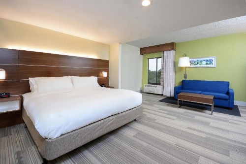 Holiday Inn Express Hotel & Suites Research Triangle Park an IHG Hotel - image 24