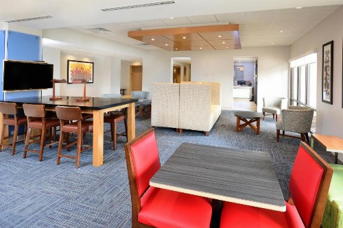 Holiday Inn Express Hotel & Suites Research Triangle Park an IHG Hotel - image 25