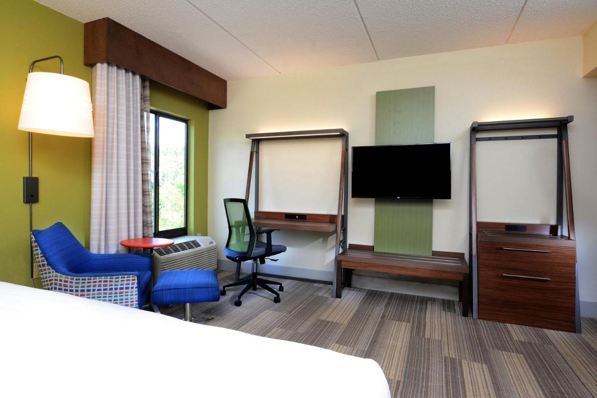 Holiday Inn Express Hotel & Suites Research Triangle Park an IHG Hotel - image 6