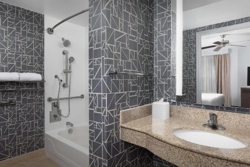 Homewood Suites by Hilton Raleigh-Durham Airport at RTP - image 18