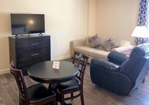 University Inn Duke - image 25