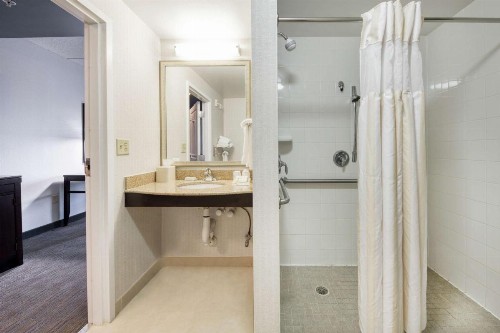 Hilton Garden Inn Durham Southpoint - image 38