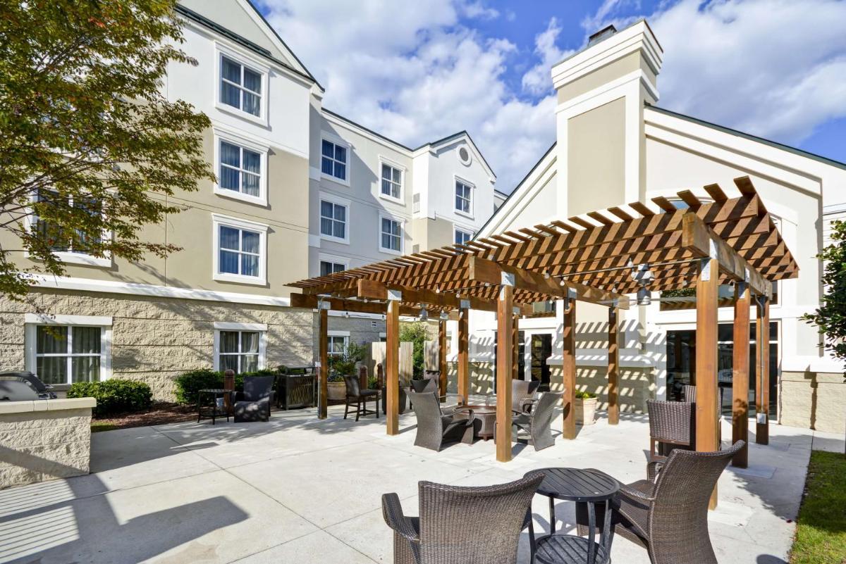 Homewood Suites Durham-Chapel Hill I-40 - image 4