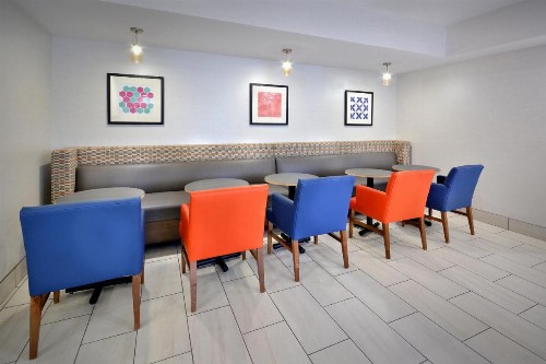 Holiday Inn Express Durham an IHG Hotel - image 35