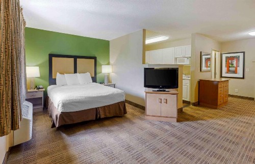 Extended Stay America Suites - Raleigh - RTP - 4610 Miami Blvd - image 17