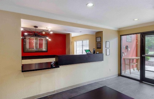 Extended Stay America Suites - Raleigh - RTP - 4610 Miami Blvd - image 4