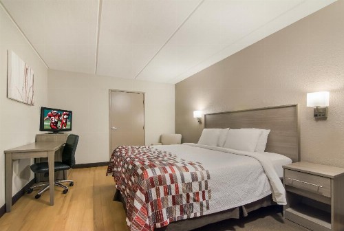 Red Roof Inn Durham - Triangle Park - image 24