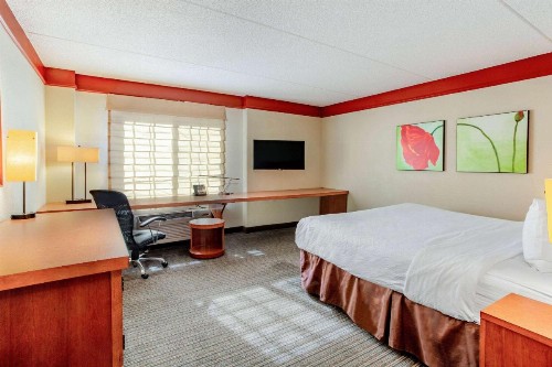 La Quinta by Wyndham Raleigh/Durham Southpoint - image 26