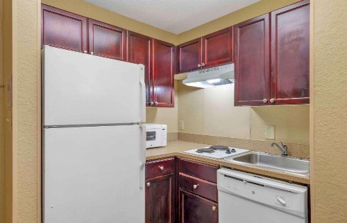 Extended Stay America Suites - Raleigh - RTP - 4919 Miami Blvd - image 23