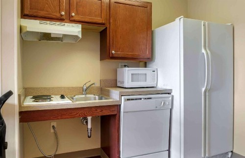 Extended Stay America Suites - Raleigh - RTP - 4919 Miami Blvd - image 29