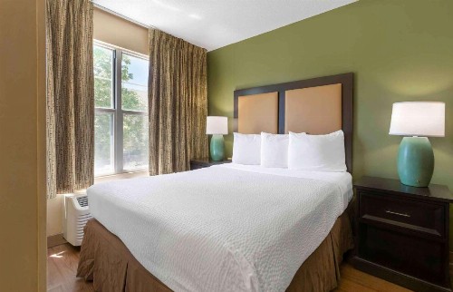 Extended Stay America Suites - Raleigh - RTP - 4919 Miami Blvd - image 8