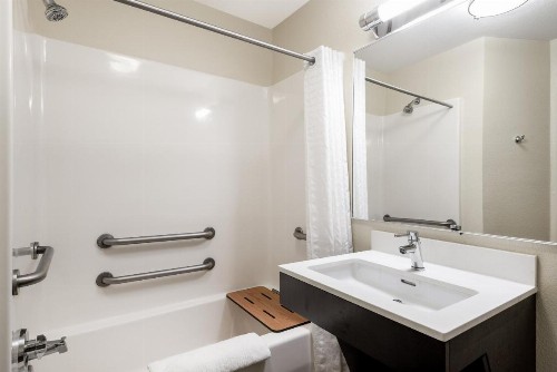 Candlewood Suites Durham - RTP an IHG Hotel - image 14